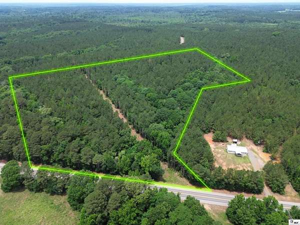 10.4 Acres of Recreational & Residential Land for Sale in Choudrant, Louisiana