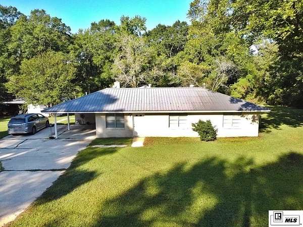13.3 Acres of Land with Home for Sale in West Monroe, Louisiana