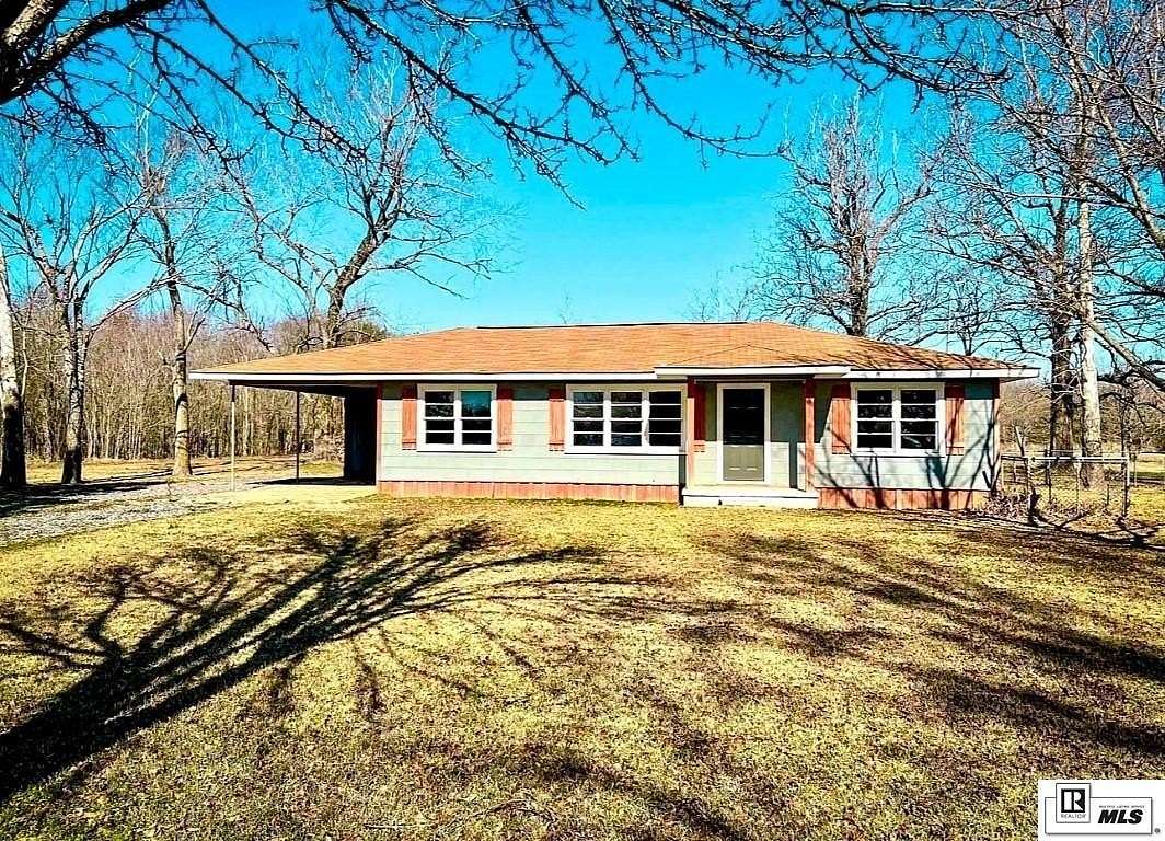 42.9 Acres of Land with Home for Sale in Oak Grove, Louisiana