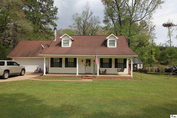 2.64 Acres of Land with Home for Sale in Quitman, Louisiana