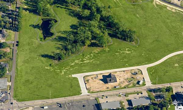 0.77 Acres of Mixed-Use Land for Sale in West Monroe, Louisiana