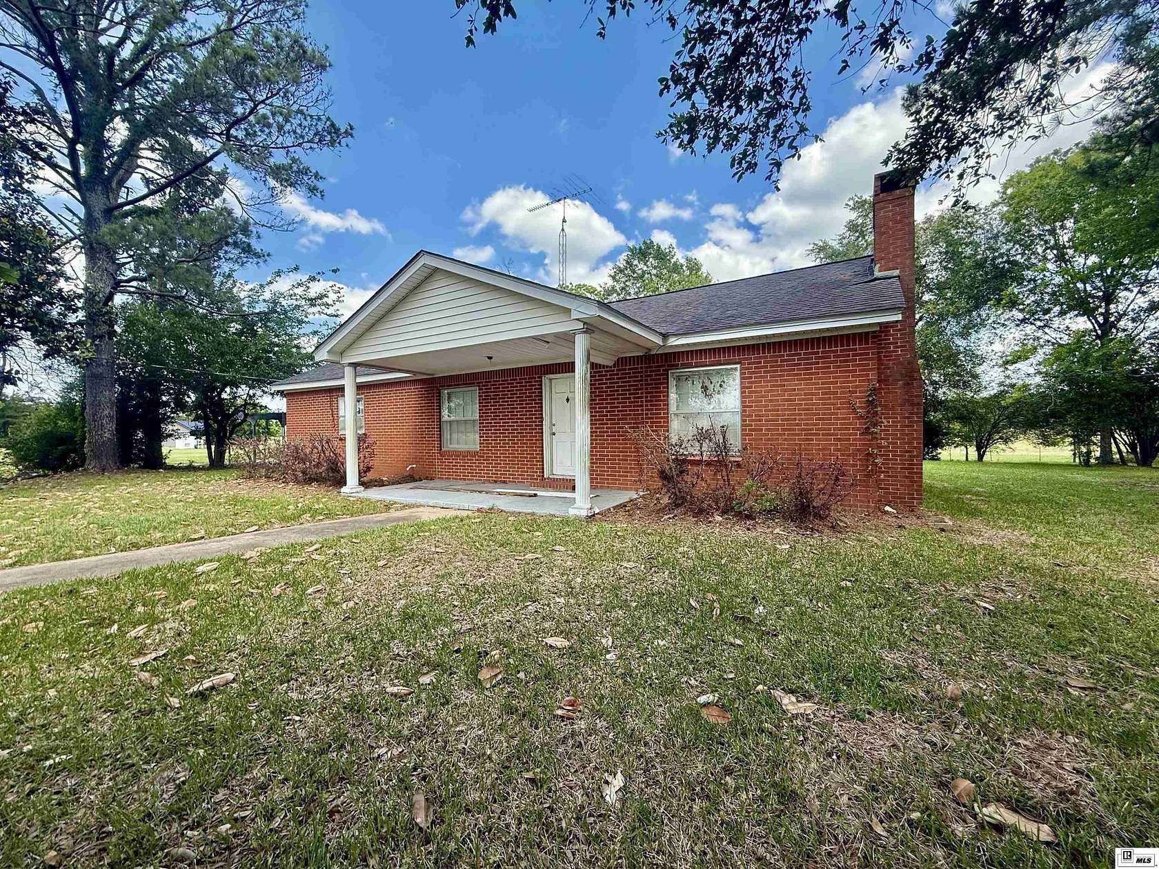 2.56 Acres of Land with Home for Sale in Winnsboro, Louisiana