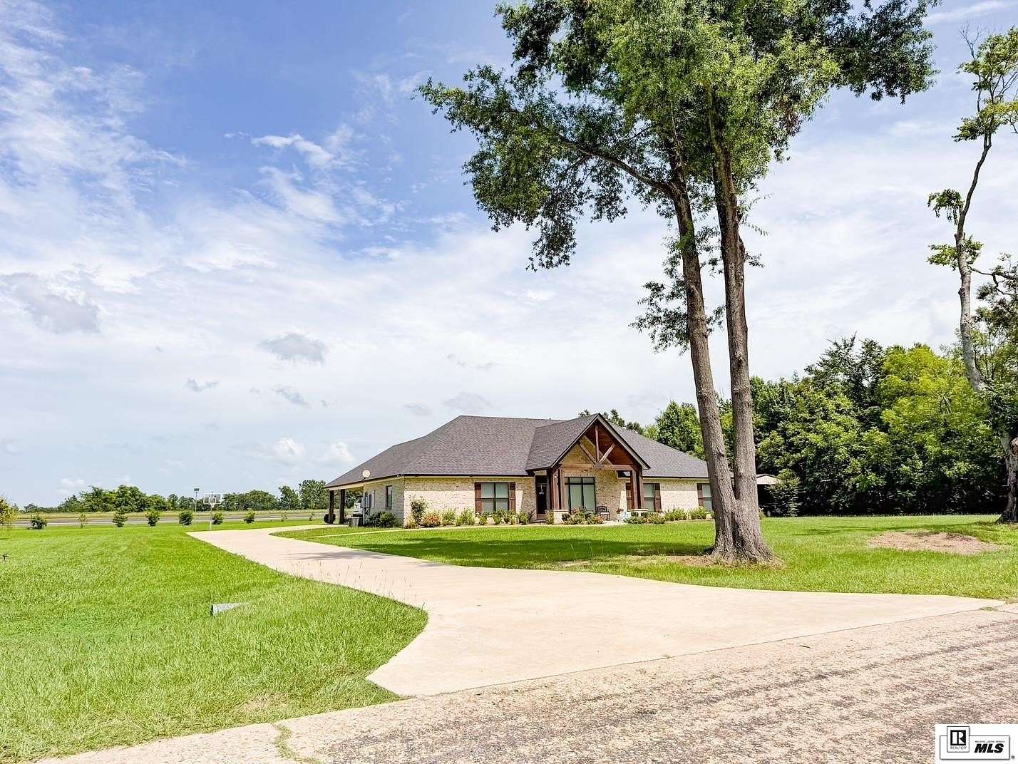 4 Acres of Land with Home for Sale in Columbia, Louisiana