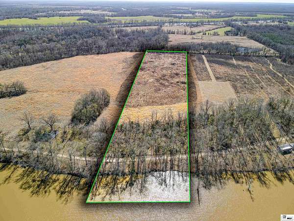 18 Acres of Recreational & Residential Land for Sale in Columbia, Louisiana