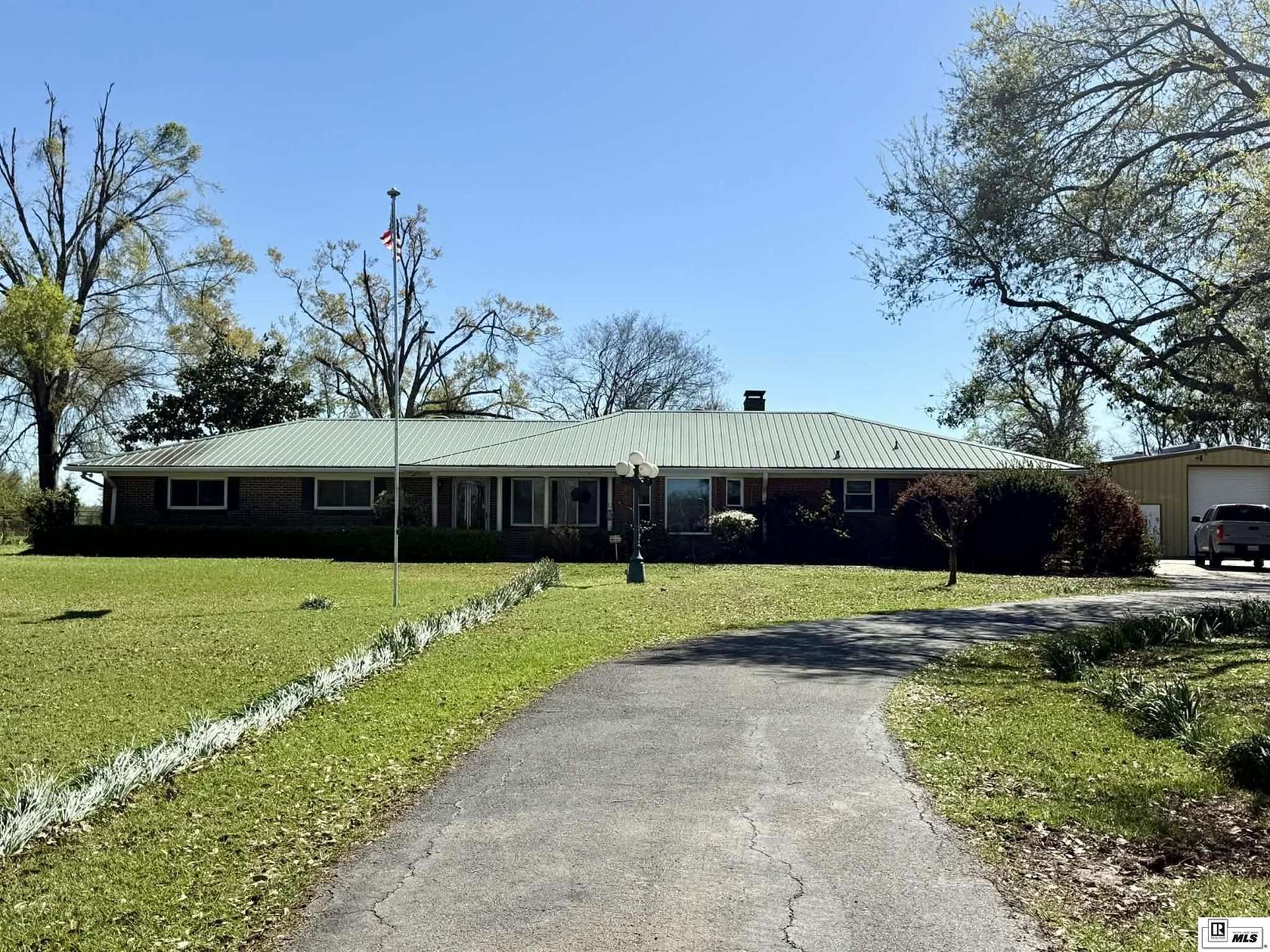 20 Acres of Land with Home for Sale in Rayville, Louisiana