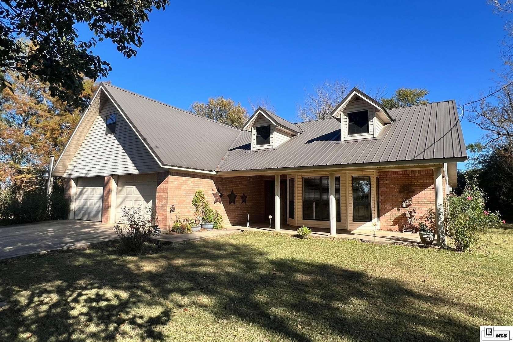 1.76 Acres of Land with Home for Sale in Oak Grove, Louisiana