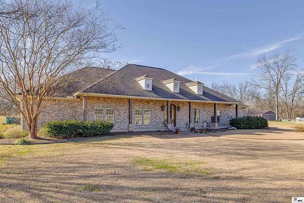 7 Acres of Land with Home for Sale in Monroe, Louisiana