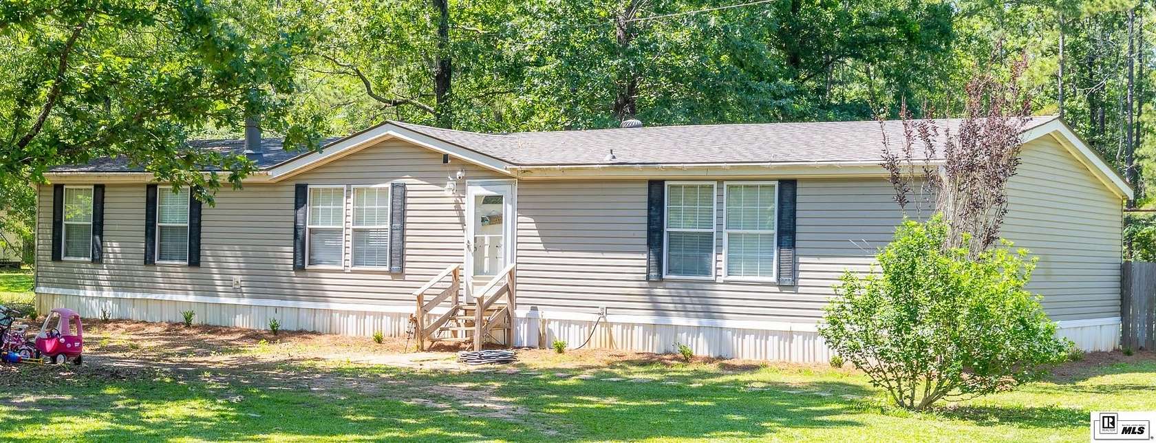 1.56 Acres of Land with Home for Sale in Monroe, Louisiana