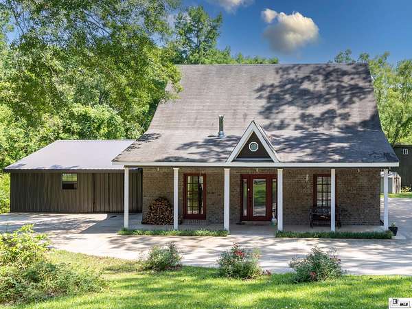 3 Acres of Land with Home for Sale in West Monroe, Louisiana