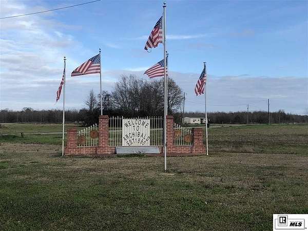 1.28 Acres of Residential Land for Sale in Mangham, Louisiana