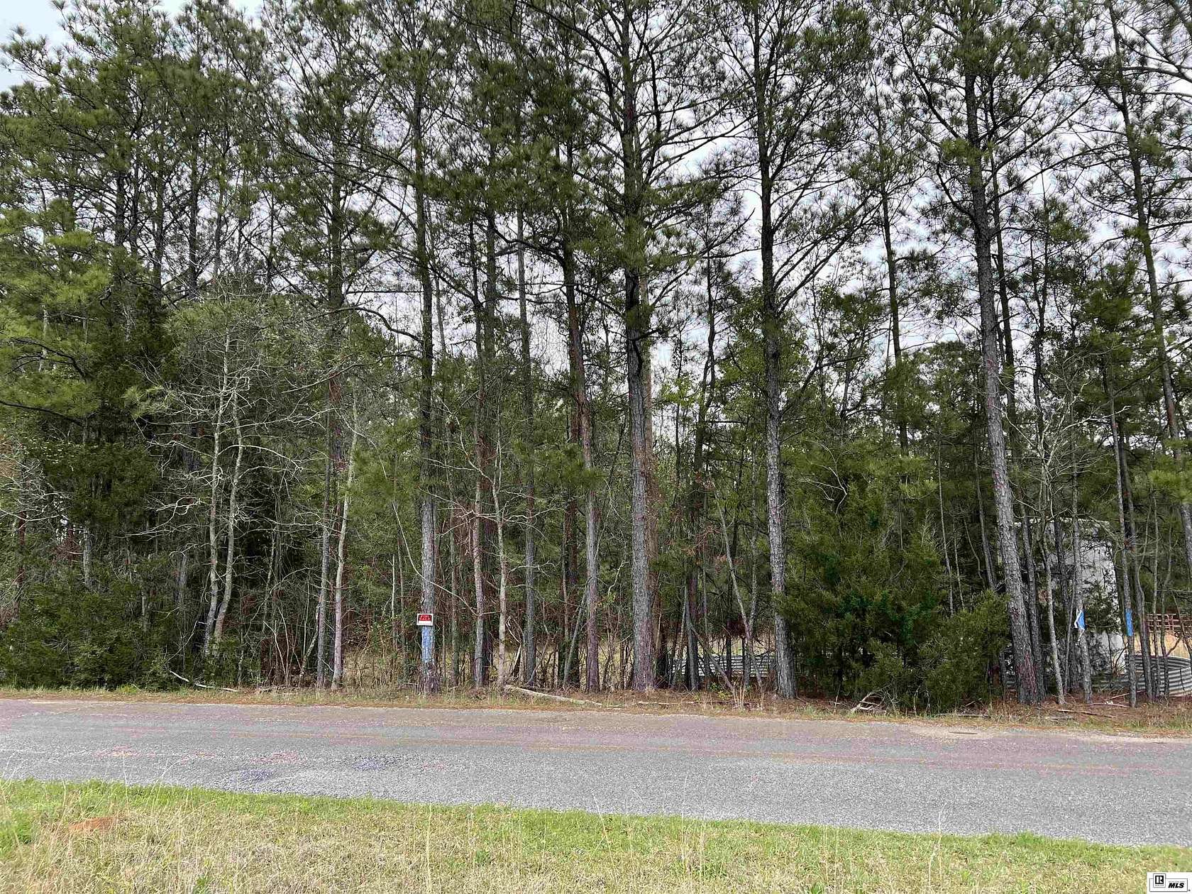 8 Acres of Residential Land for Sale in Calhoun, Louisiana