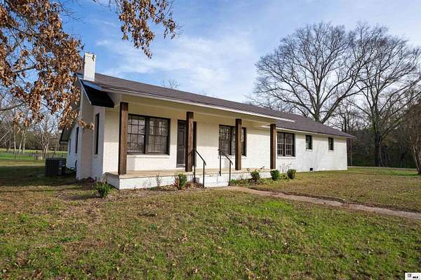50 Acres of Agricultural Land with Home for Sale in Ruston, Louisiana