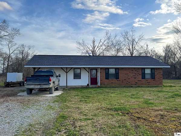 1.5 Acres of Land with Home for Sale in Rayville, Louisiana