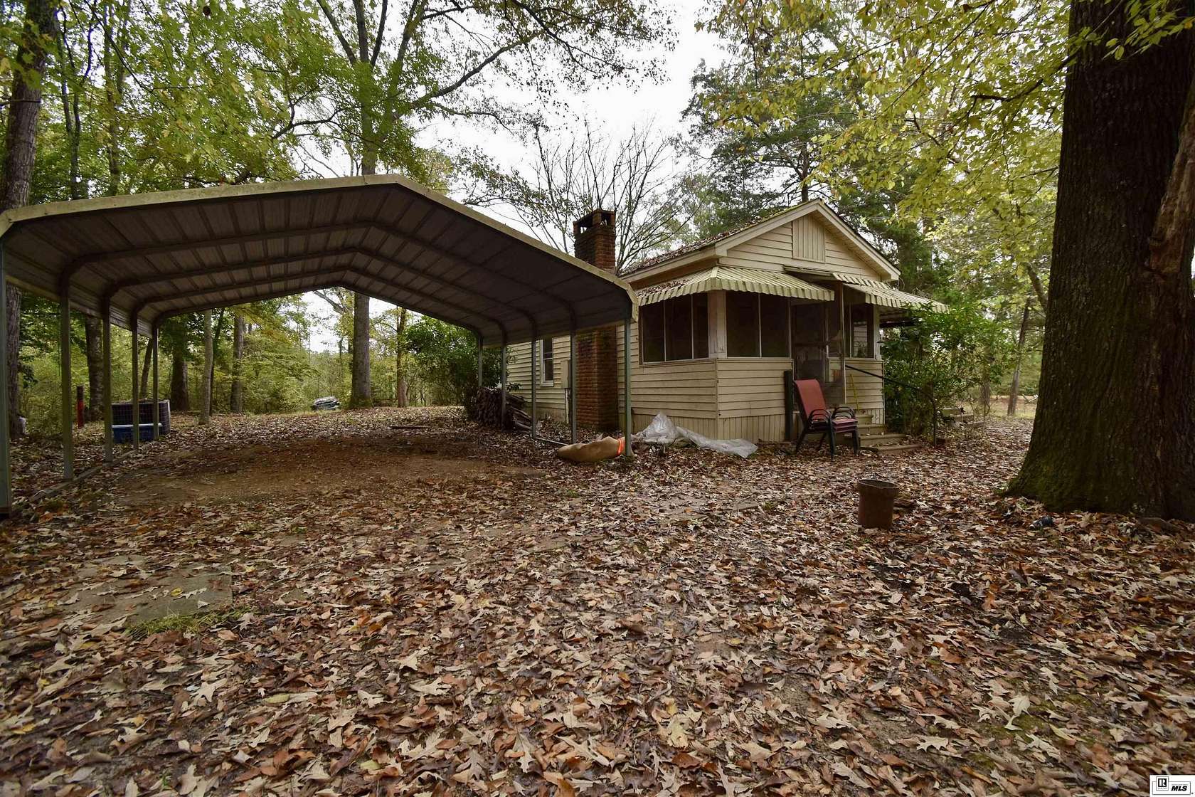 32 Acres of Recreational Land with Home for Sale in Chatham, Louisiana