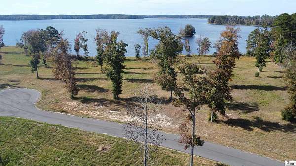 1 Acre of Residential Land for Sale in Chatham, Louisiana