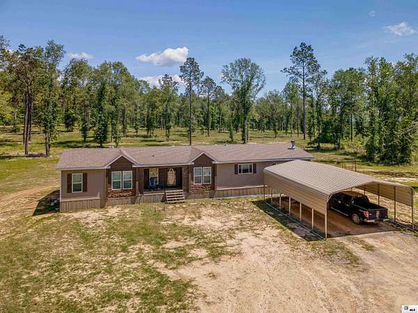 20 Acres of Recreational Land with Home for Sale in Spearsville, Louisiana