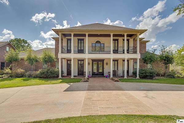 5.23 Acres of Land with Home for Sale in West Monroe, Louisiana