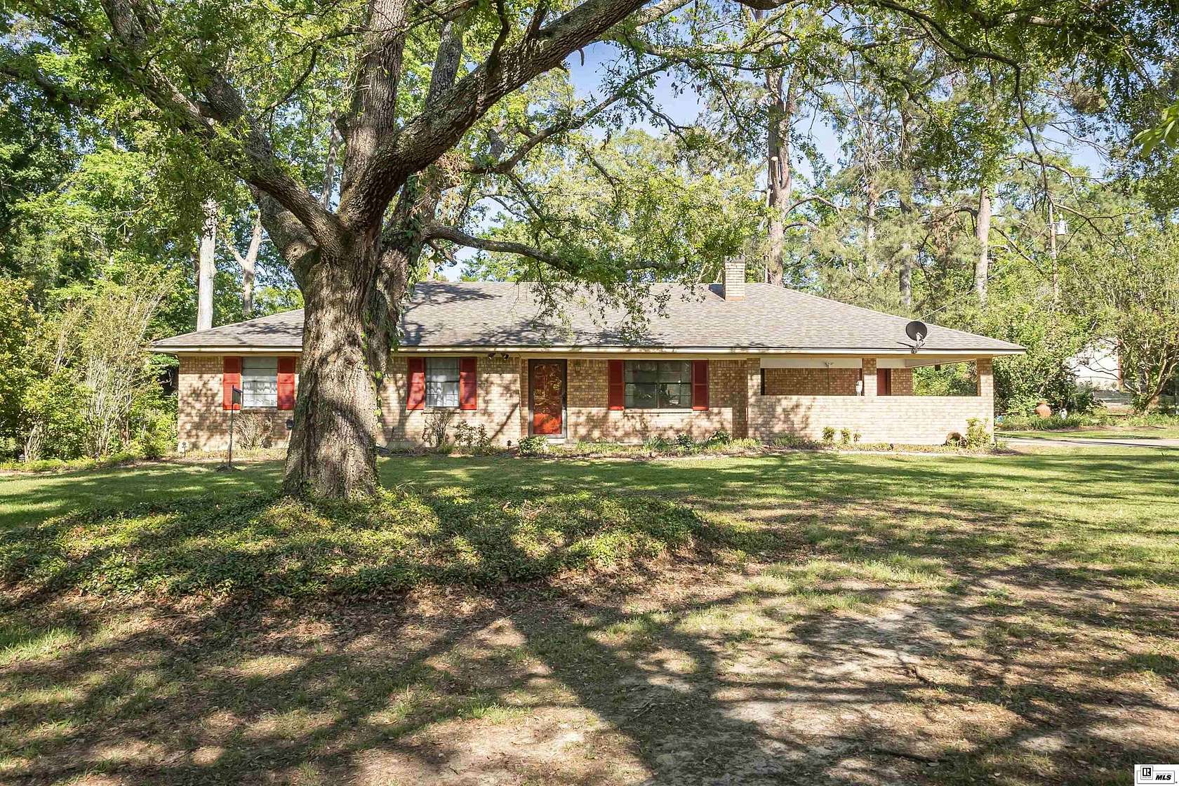 2 Acres of Land with Home for Sale in West Monroe, Louisiana