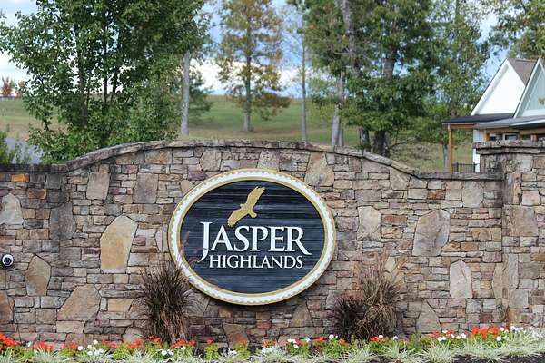 0.83 Acres of Residential Land for Sale in Jasper, Tennessee