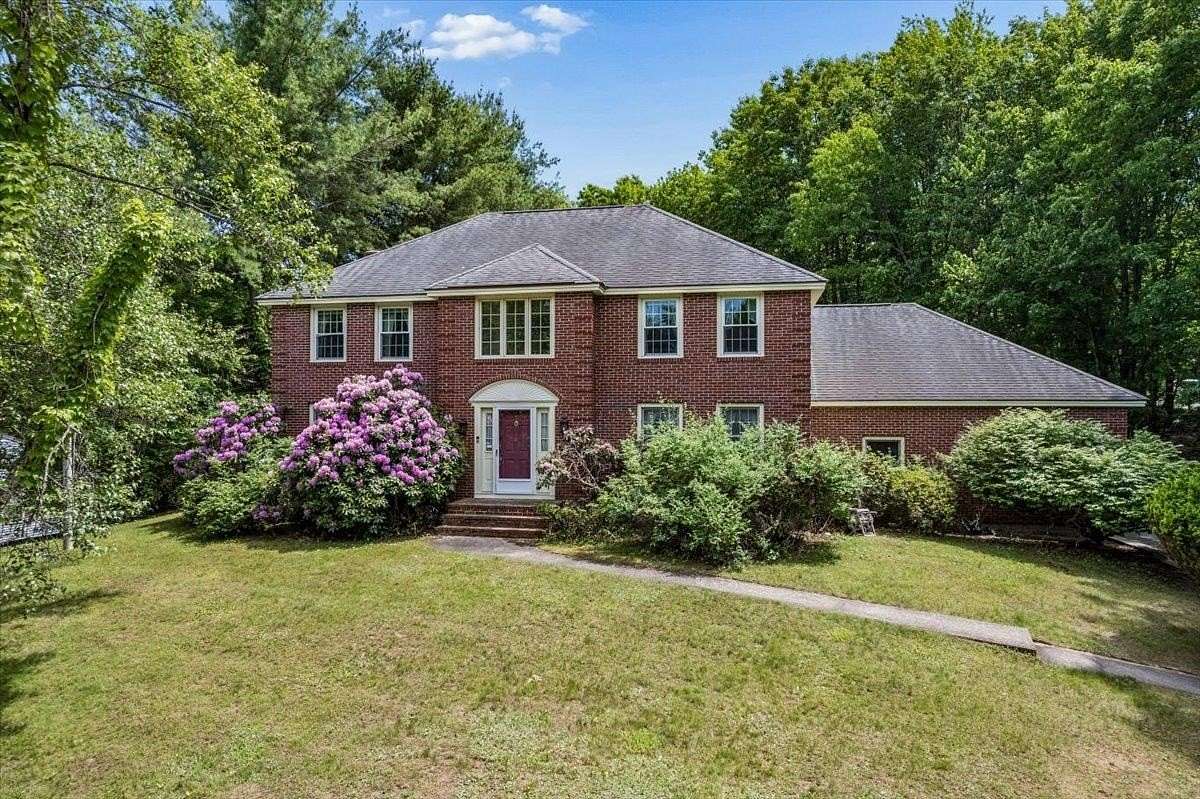 1.52 Acres of Land with Home for Sale in Bedford, New Hampshire