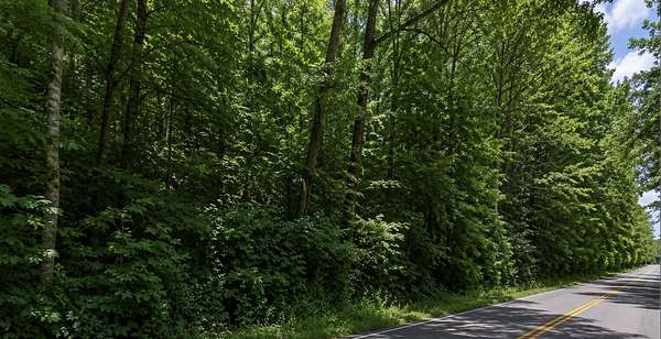 28 Acres of Recreational & Residential Land for Sale in Corbin, Kentucky