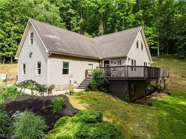 3 Acres of Land with Home for Auction in Warsaw, Ohio