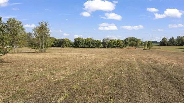 3.9 Acres of Residential Land for Sale in Franklin, Kentucky