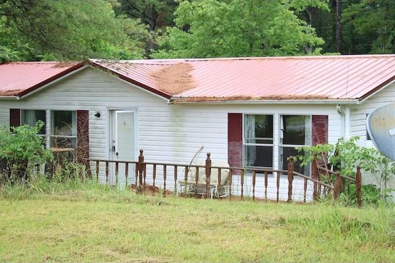 3 Acres of Land with Home for Sale in Eastview, Kentucky