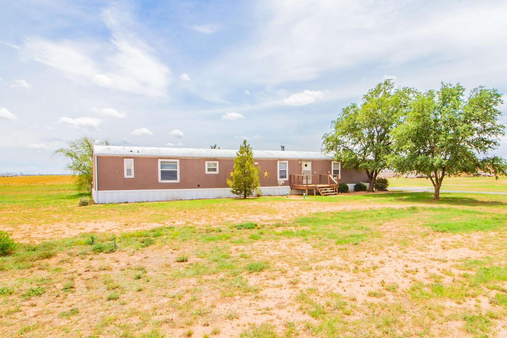 2 Acres of Land with Home for Lease in Lubbock, Texas