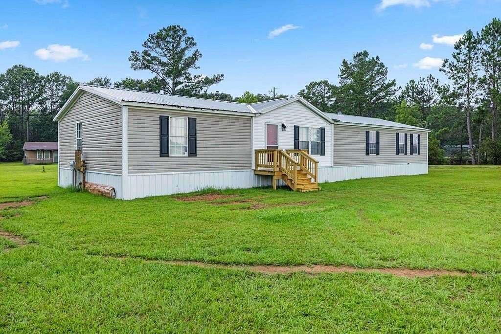 2.45 Acres of Land with Home for Sale in Barney, Georgia