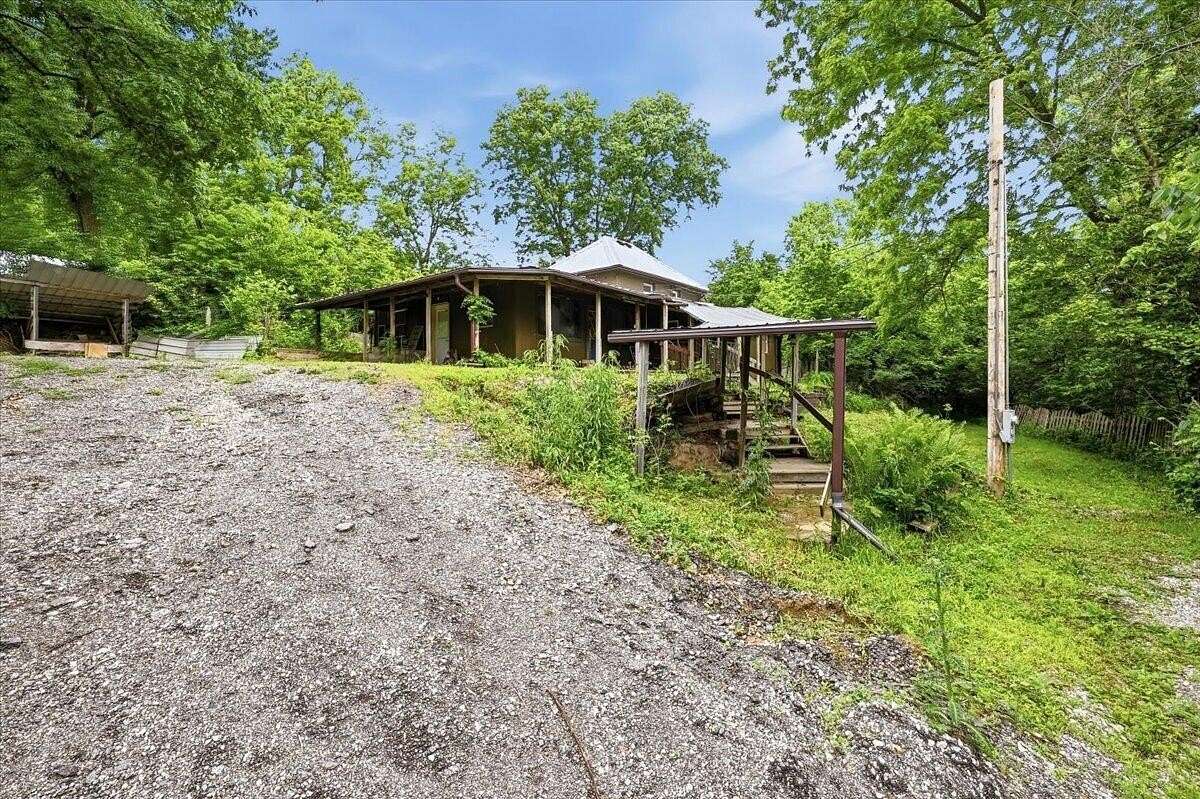 11.6 Acres of Land with Home for Sale in Council Bluffs, Iowa