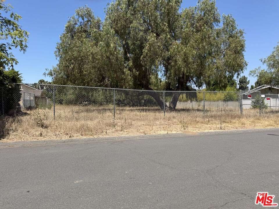 0.45 Acres of Residential Land for Sale in Simi Valley, California