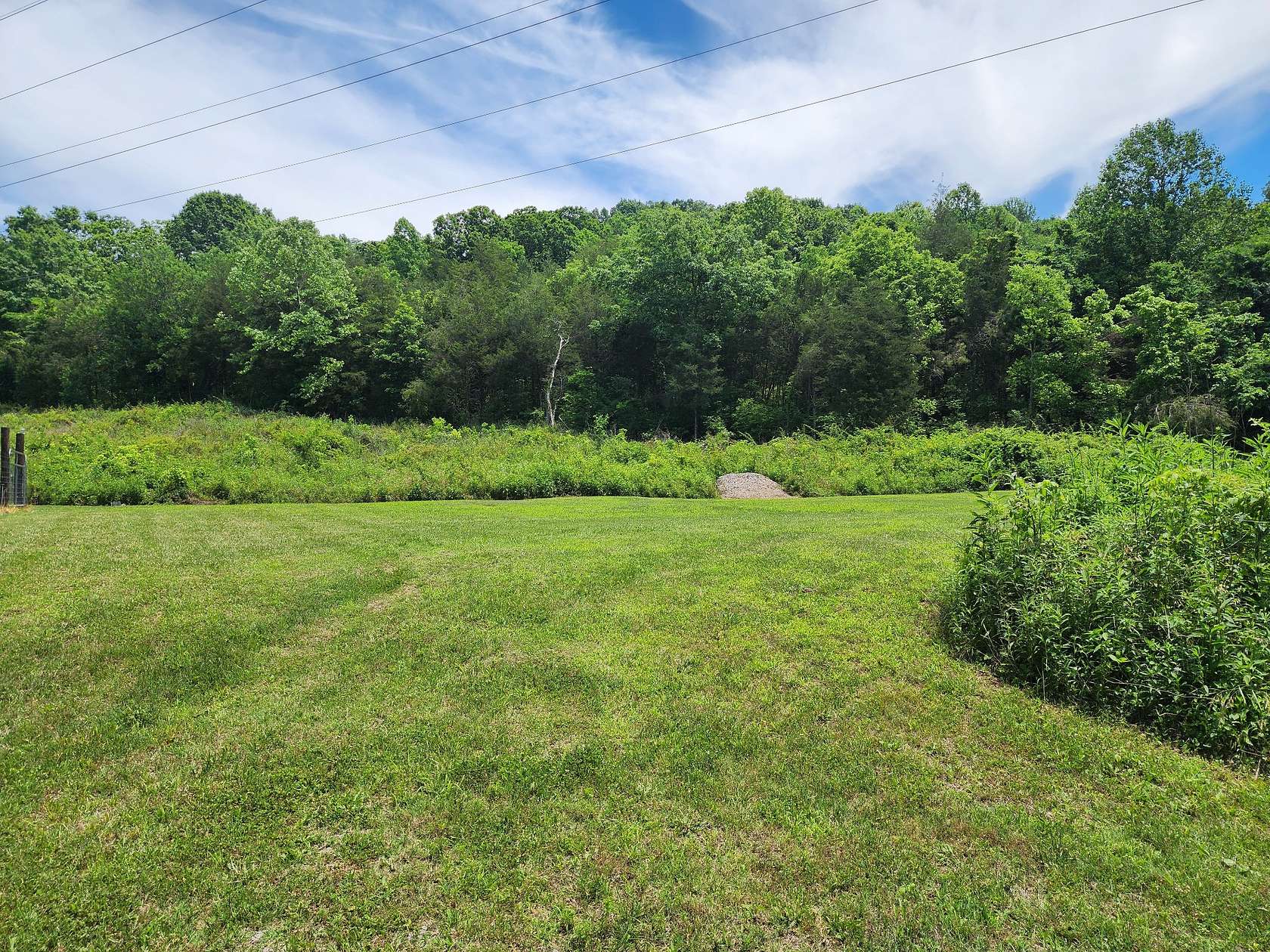 6.72 Acres of Residential Land for Sale in Hartsville, Tennessee