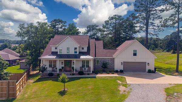 3.33 Acres of Land with Home for Sale in Bryant, Arkansas