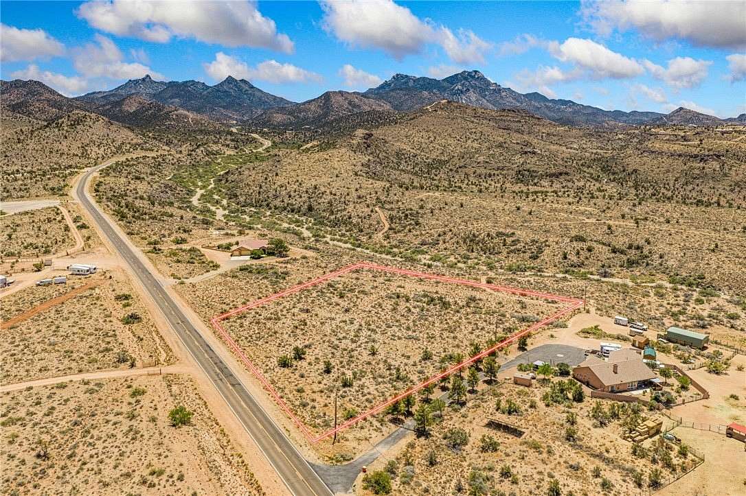 3.8 Acres of Residential Land for Sale in Kingman, Arizona