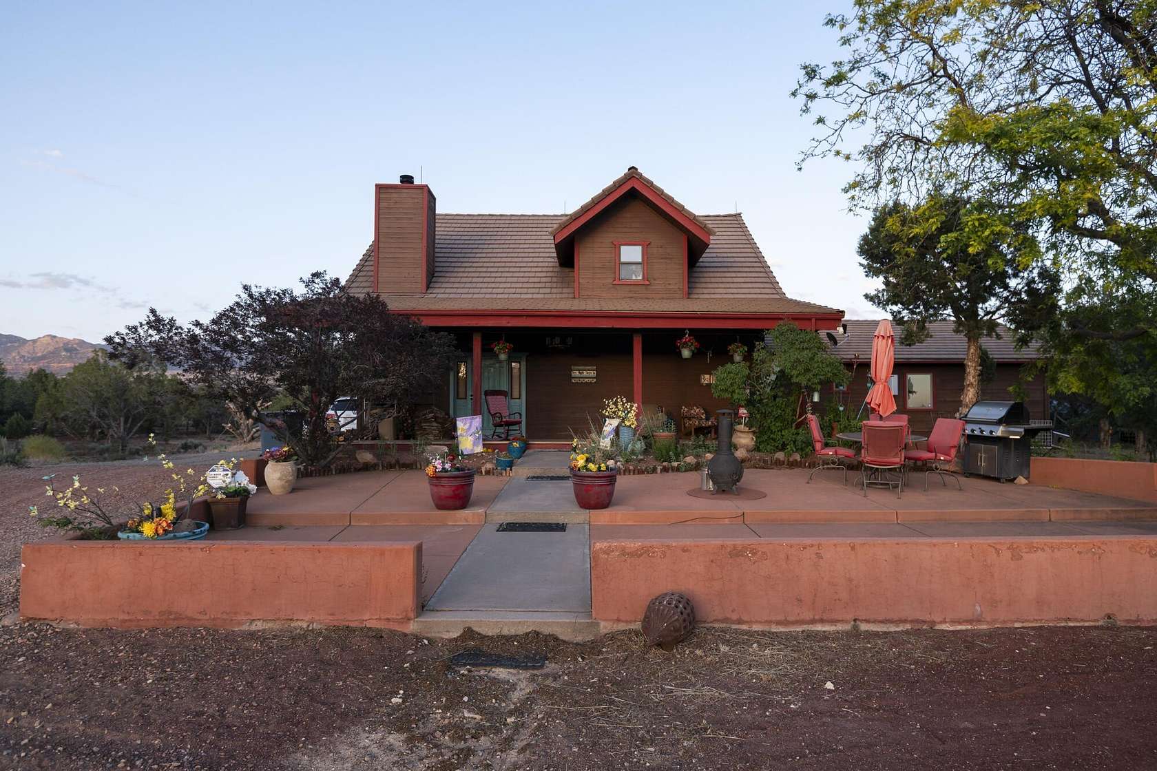 5 Acres of Land with Home for Sale in Dammeron Valley, Utah