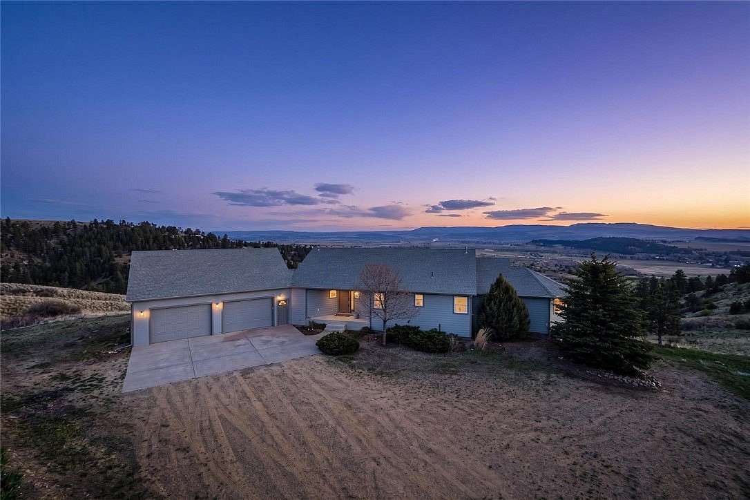 20 Acres of Land with Home for Sale in Joliet, Montana