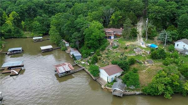 0.32 Acres of Residential Land for Sale in Edwards, Missouri
