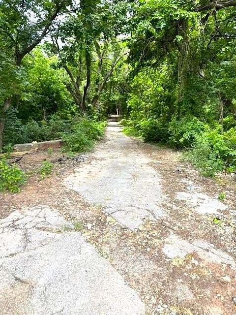 10 Acres of Land for Sale in Shawnee, Oklahoma