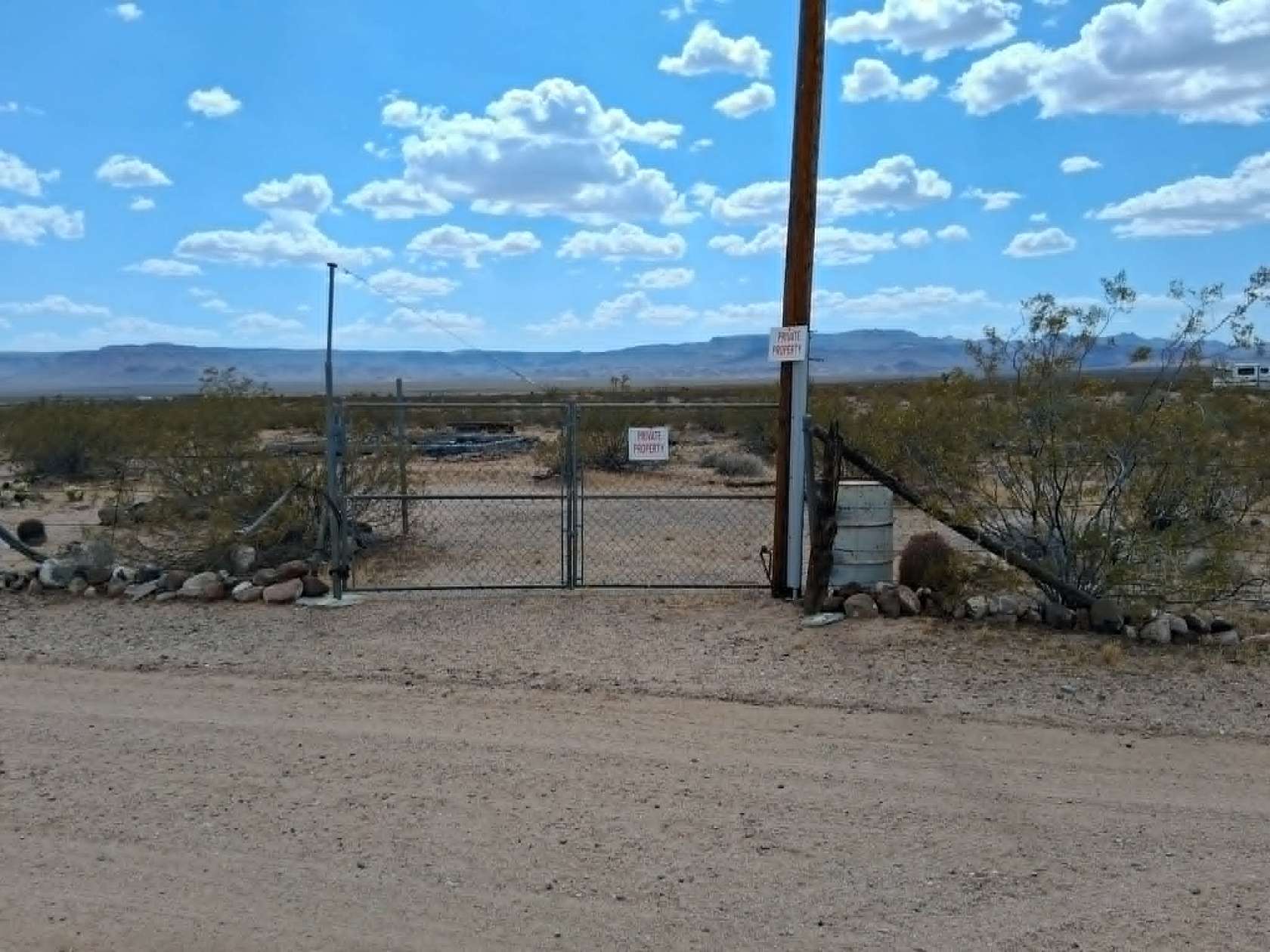 40 Acres of Recreational & Residential Land for Sale in Golden Valley, Arizona