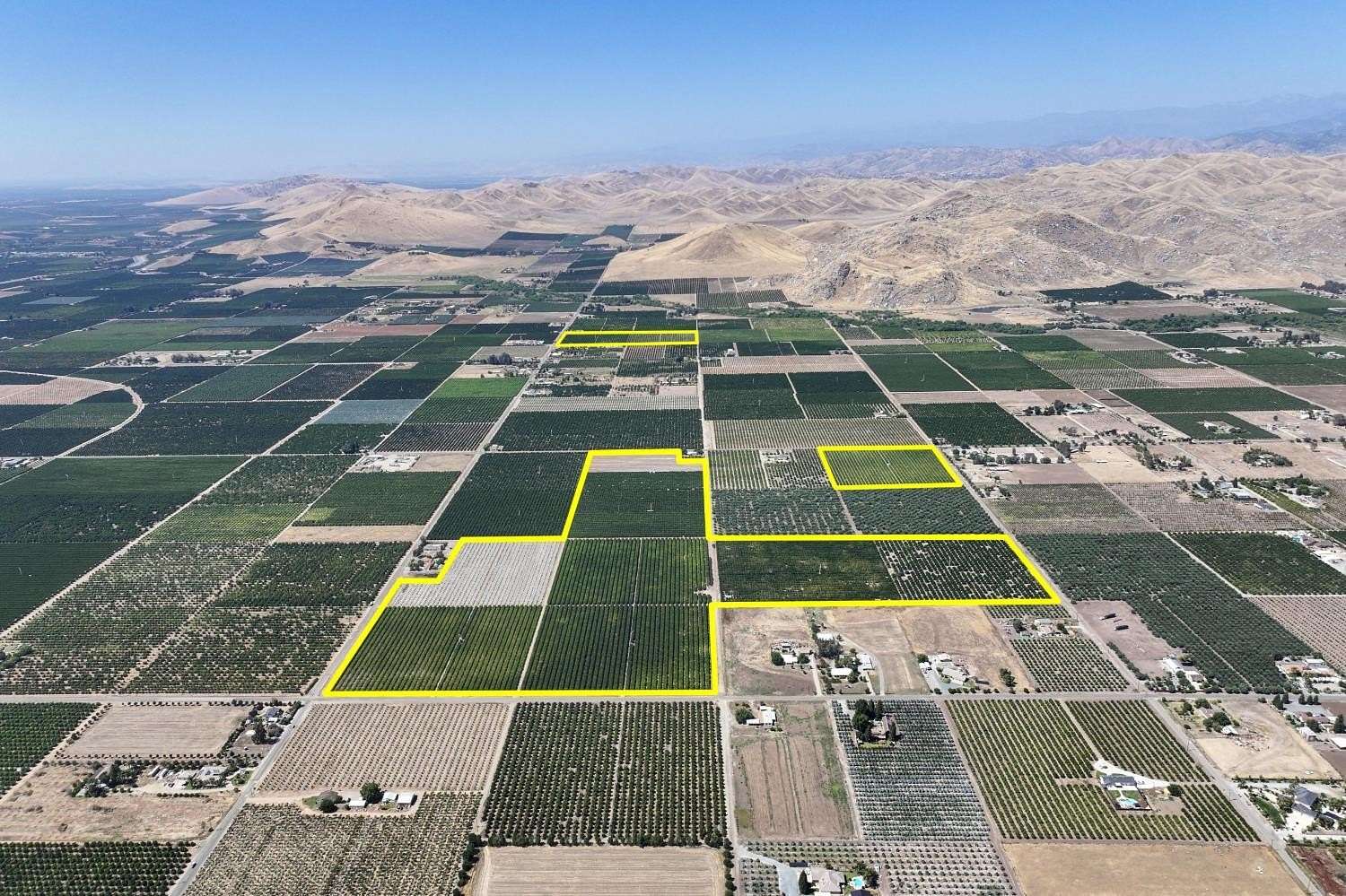 105 Acres of Land for Sale in Lindsay, California