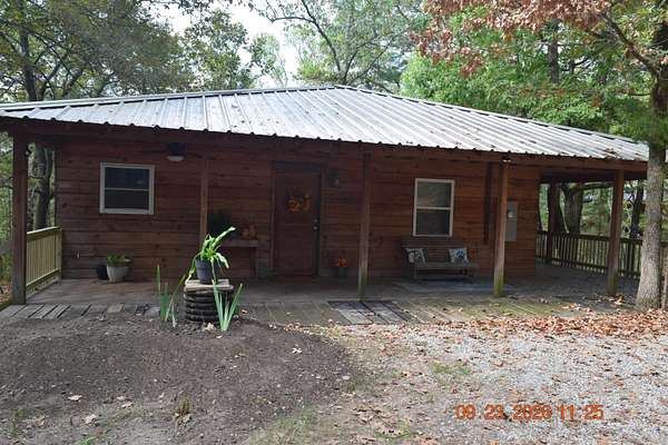 4 Acres of Land with Home for Sale in Pearcy, Arkansas