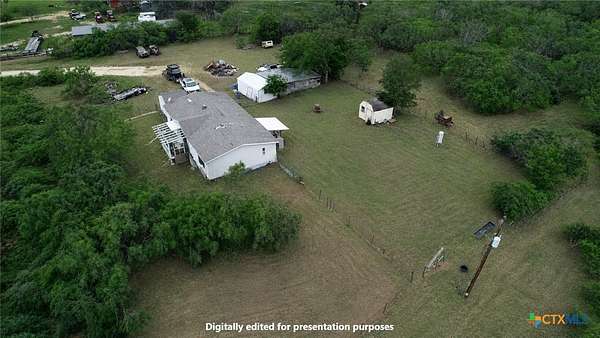 31.3 Acres of Land with Home for Sale in Waelder, Texas