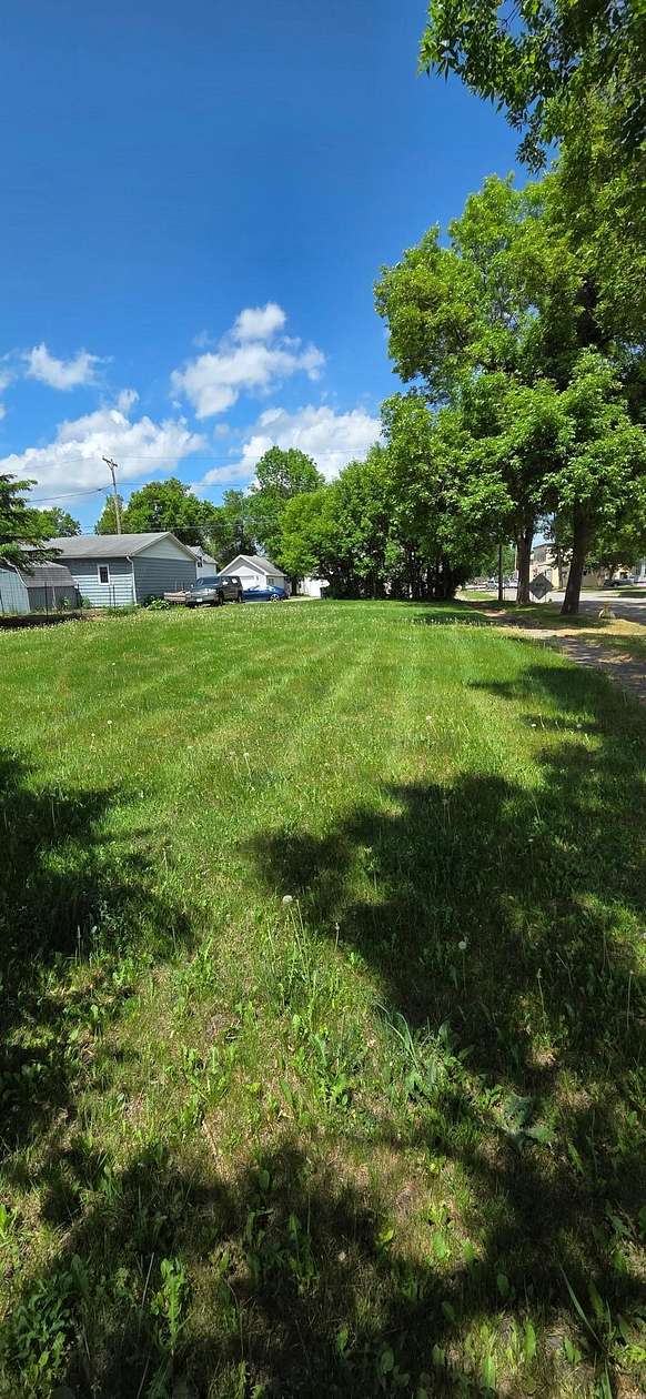 0.16 Acres of Land for Sale in International Falls, Minnesota