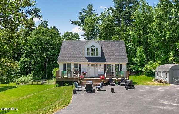 4 Acres of Land with Home for Sale in Troy, New York