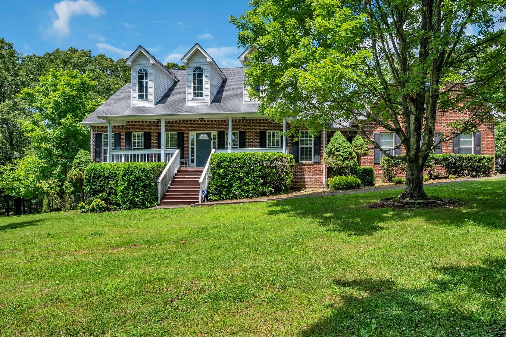 37.9 Acres of Land with Home for Sale in Dickson, Tennessee