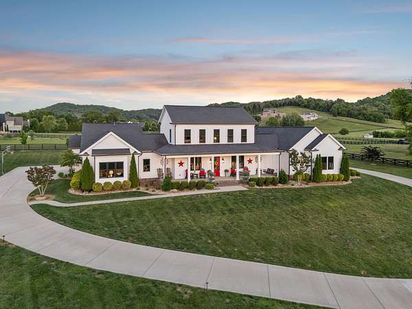 2.5 Acres of Land with Home for Sale in College Grove, Tennessee