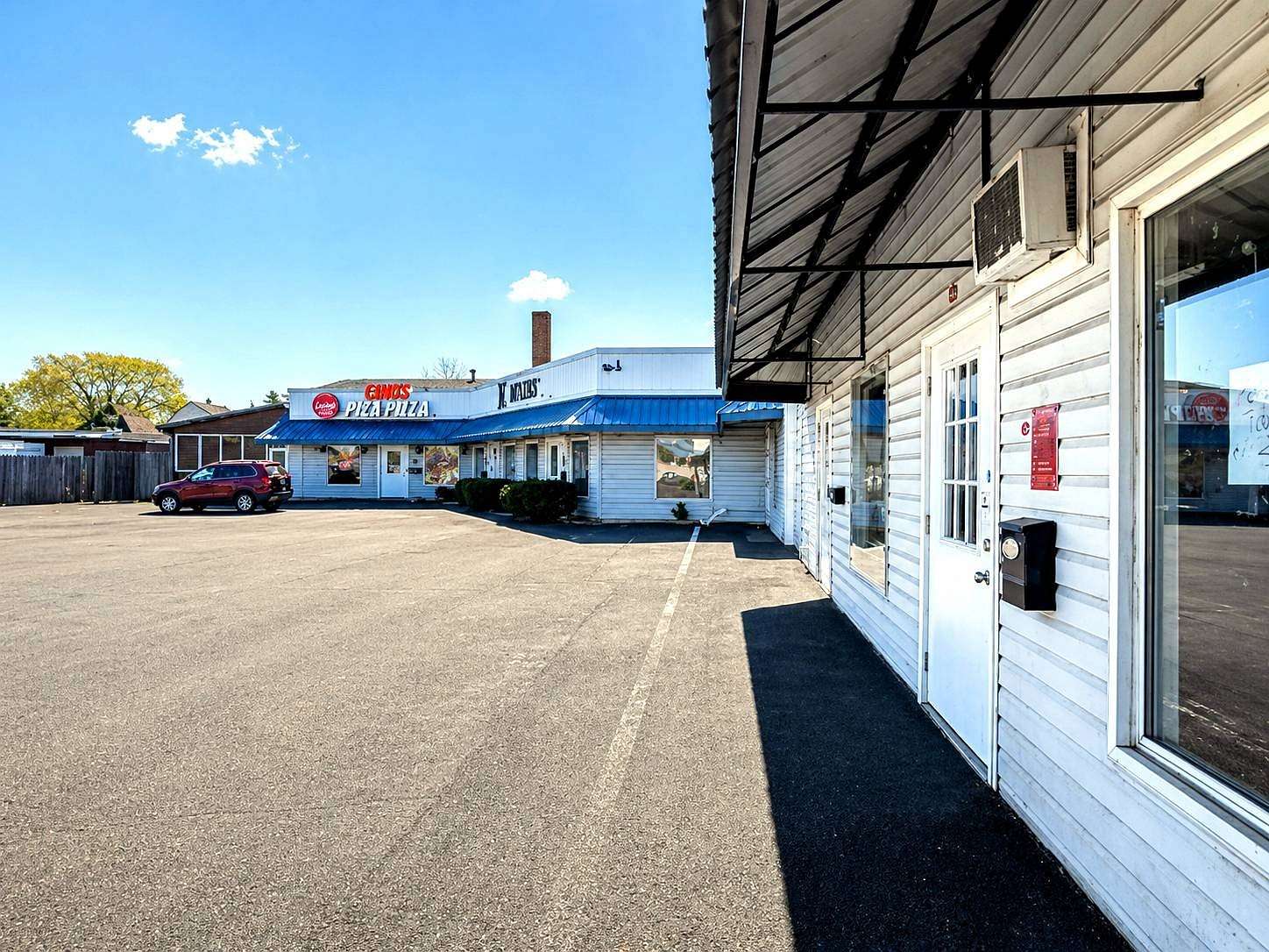 1.5 Acres of Improved Commercial Land for Sale in Utica, New York