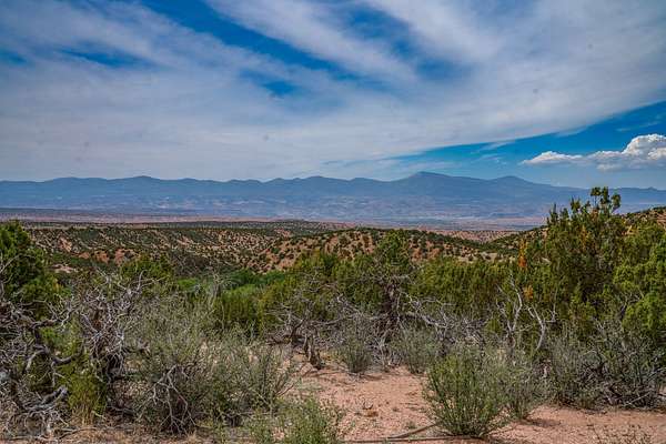 16.1 Acres of Land for Sale in Santa Fe, New Mexico