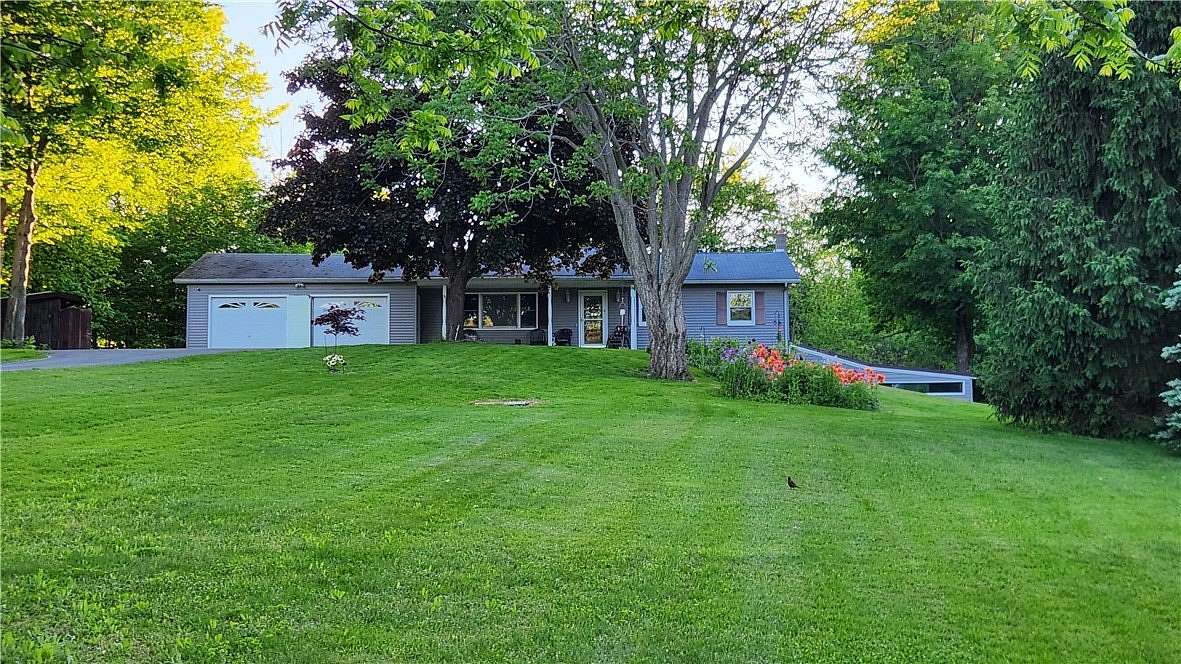14.5 Acres of Land with Home for Sale in Ontario, New York
